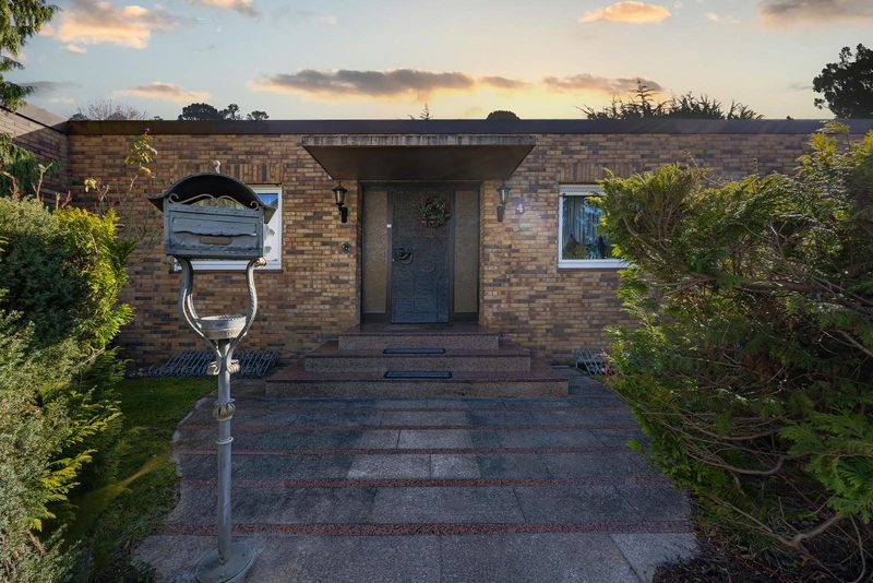 Exklusiver Bungalow verkauft in 7 Tagen, Mannheim Gartenstadt – Foto 1 von 5